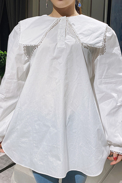 Női ing kerek nyakkivágással és gombokkal széles modell