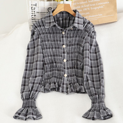 Karirana košulja s klasičnim ovratnikom i dugim rukavima