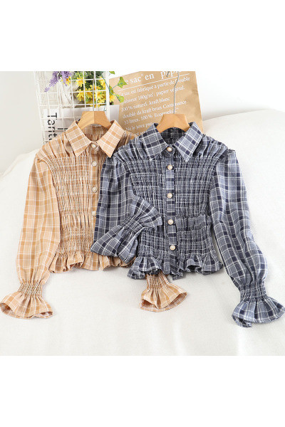 Karirana košulja s klasičnim ovratnikom i dugim rukavima