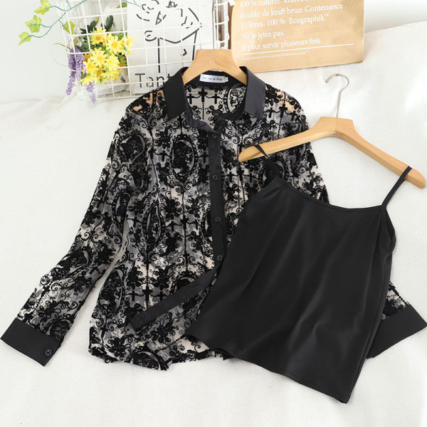 Női csipke ing hosszú ujjal