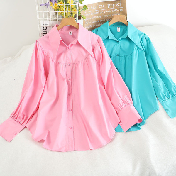 Női ing hosszú ujjal és gombokkal