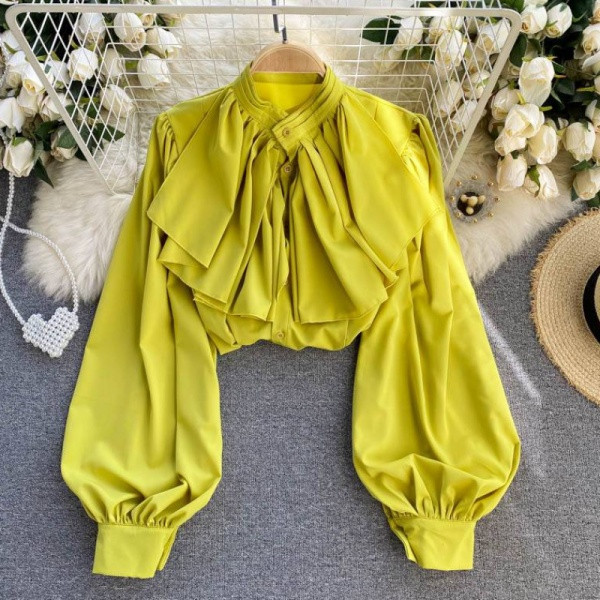 Naiste vabaaja särk pikkade laiade varrukatega