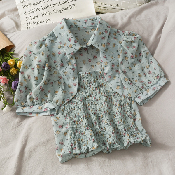 Modern női ing rövid ujjú virágos motívumokkal