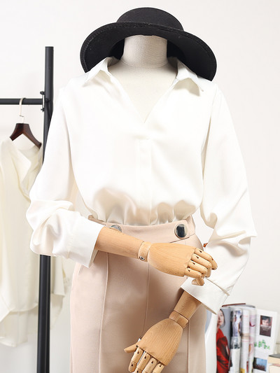 Νέο μοντέλο γυναικείο πουκάμισο με λαιμόκοψη - ρετρό στιλ