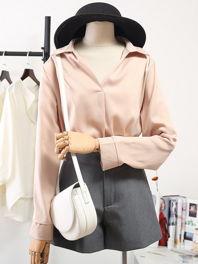 Νέο μοντέλο γυναικείο πουκάμισο με λαιμόκοψη - ρετρό στιλ