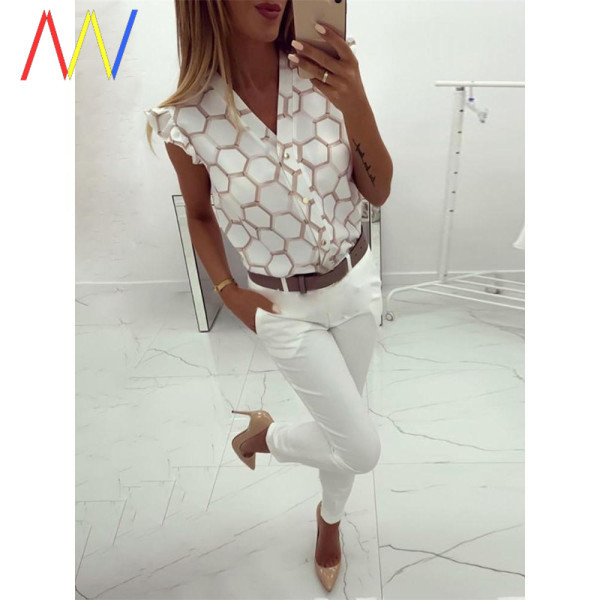 Naiste valge lokkidega vabaajasärk