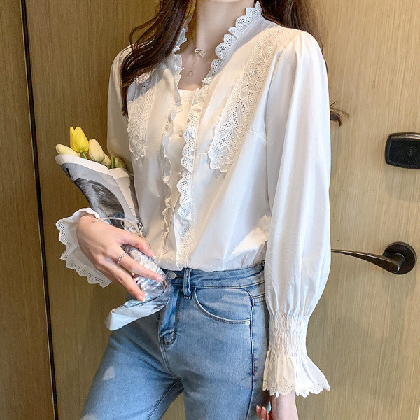 Naiste moodne valge lokkidega särk