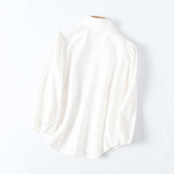 Дамска риза широк модел в бял цвят