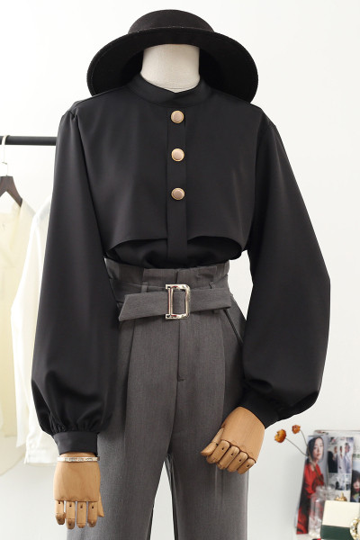 Modern női ing kerek nyakkivágással és kerek gombokkal