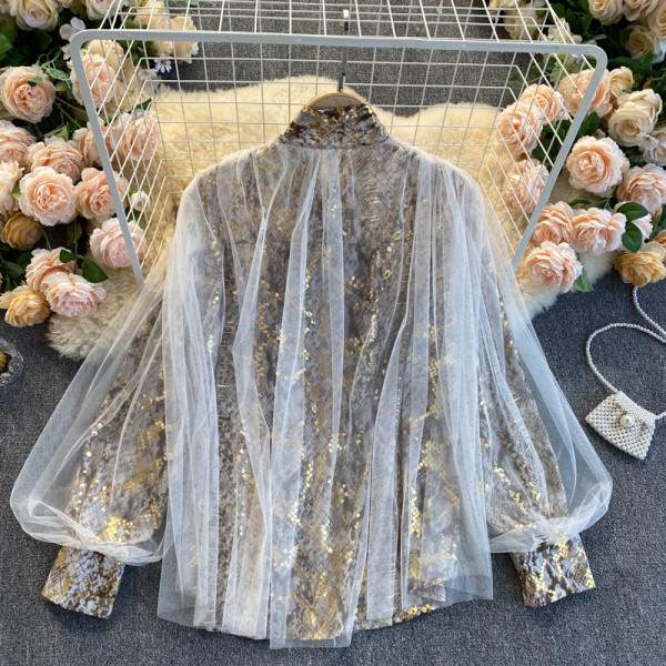 NOVI Model ženske košulje sa printom zmije i trakom na ovratniku