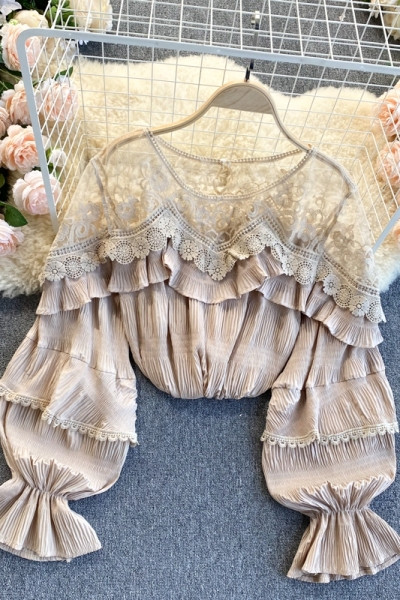 Modern női ing kerek nyakkivágással és csipkével