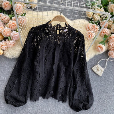 Női csipke ing alacsony gallérral