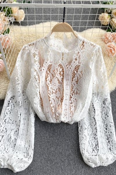 Női csipke ing alacsony gallérral