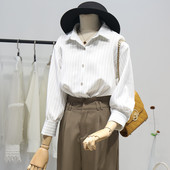 Új modell női csíkos ing klasszikus gallérral fehér és kék színben