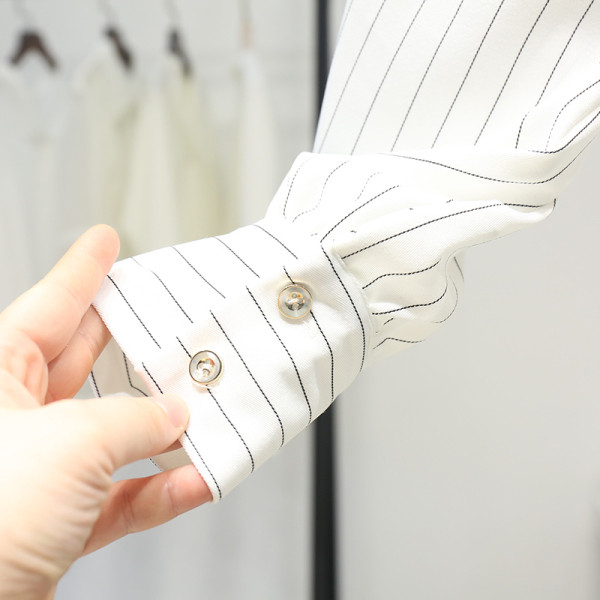 Új modell női csíkos ing klasszikus gallérral fehér és kék színben