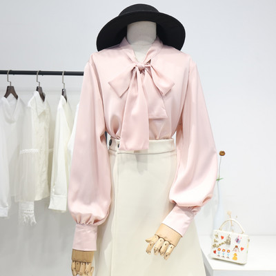 Modern női ing széles ujjal és szalaggal