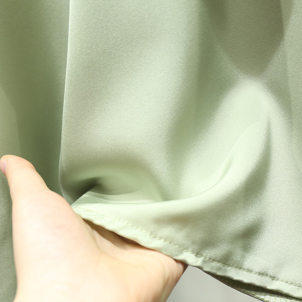 Modern női ing széles ujjal és szalaggal