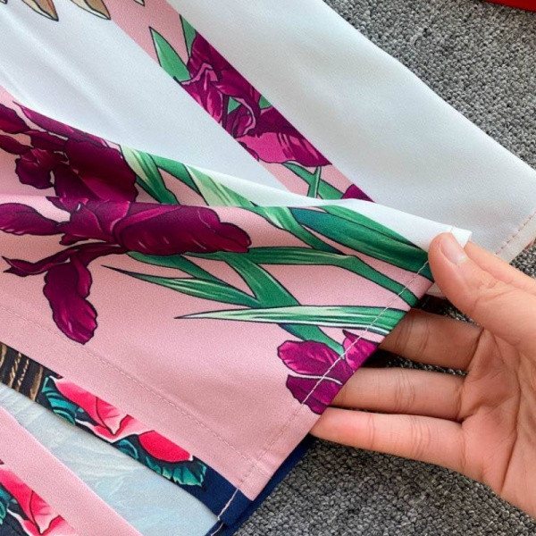 Új modell női ing virágos motívumokkal