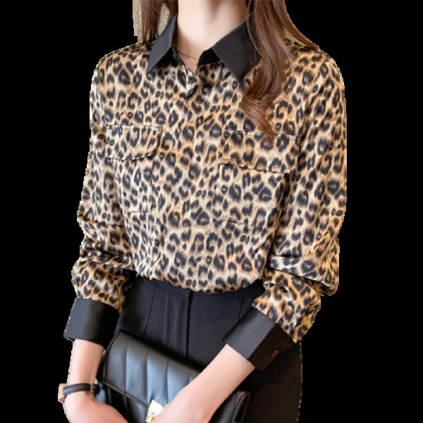 Γυναικείο πουκάμισο με άνιμαλ πριντ  ζώου και κλασικό κολάρο