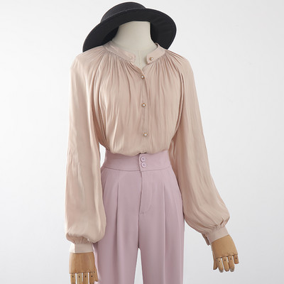 Cămașă de damă cu decolteu rotund și mâneci largi