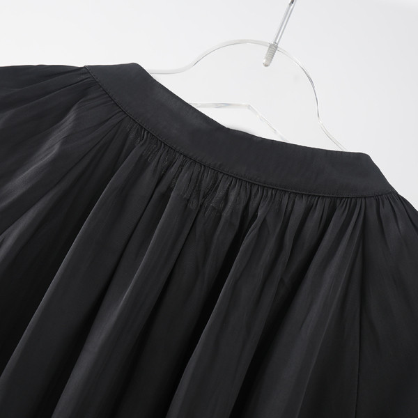 Cămașă de damă cu decolteu rotund și mâneci largi