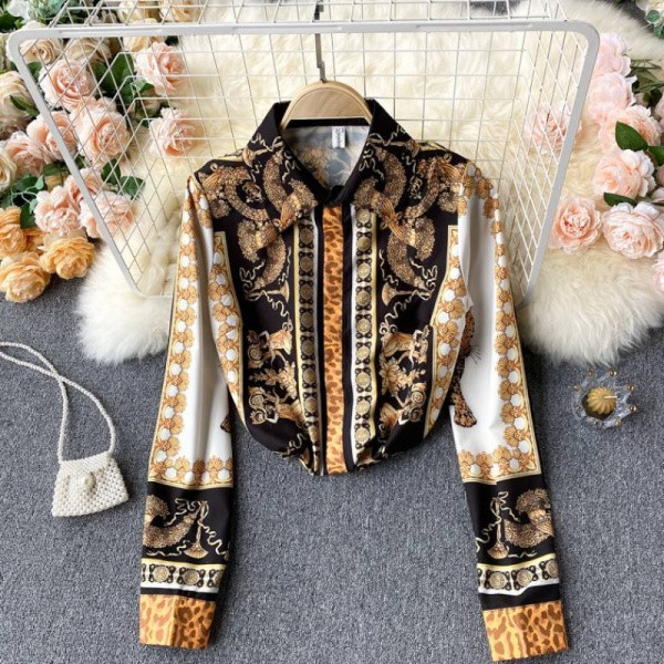 Stílusos női ing klasszikus gallérral