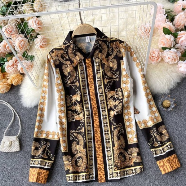 Stílusos női ing klasszikus gallérral