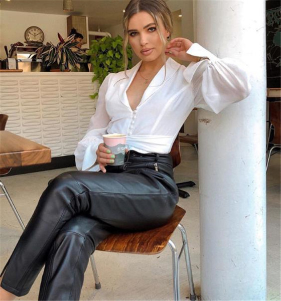 Rövid sifon ing derékban megkötővel és puffos ujjal