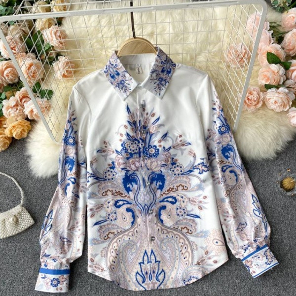 Naiste retrosärk klassikalise krae ja pikkade varrukatega