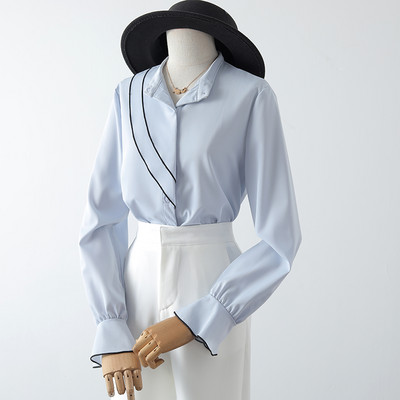 Γυναικείο πουκάμισο νέο μοντέλο με χαμηλό κολάρο και μανίκια λωτού