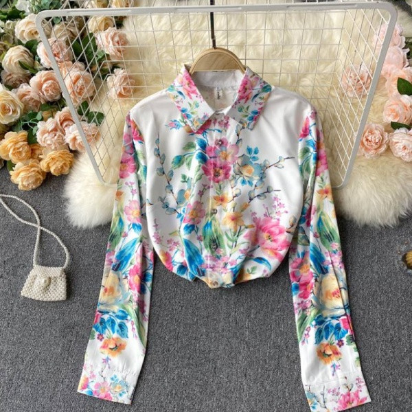 Retro stílusú női ing virágos motívumokkal