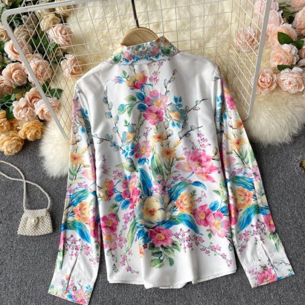 Retro stílusú női ing virágos motívumokkal
