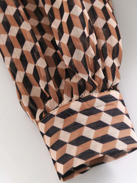 Női ing félmagas gallérral, színes mintával