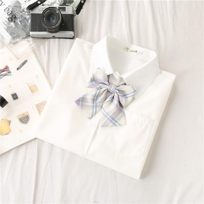 Moteriški marškiniai su kaklaraiščiu ir klasikine baltos spalvos apykakle