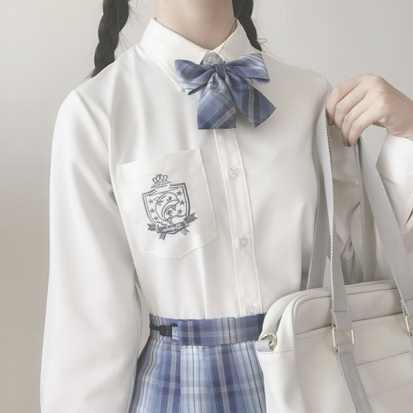 Női alkalmi ing szalaggal és hímzéssel