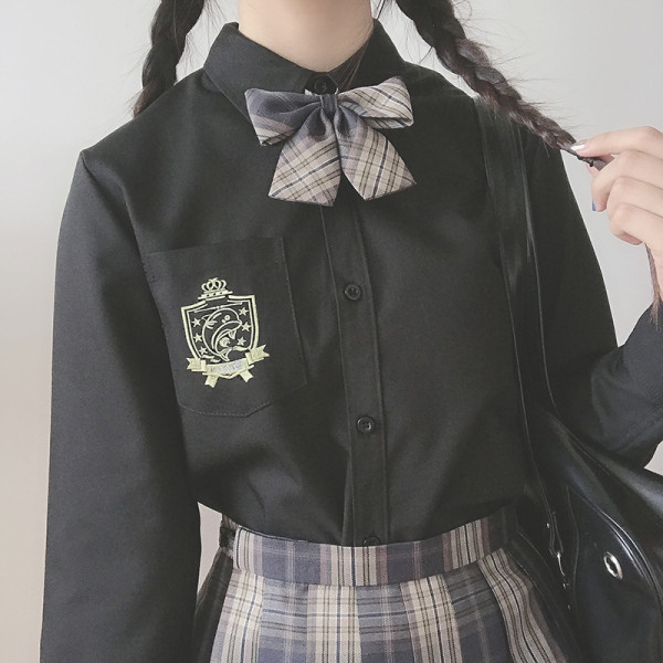 Női alkalmi ing szalaggal és hímzéssel