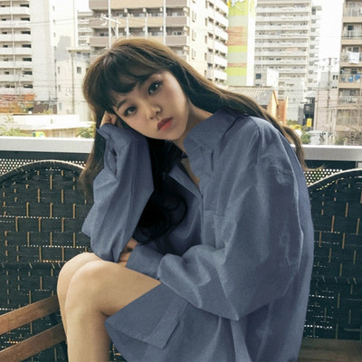 Női ing gombokkal - széles modell fehér színben