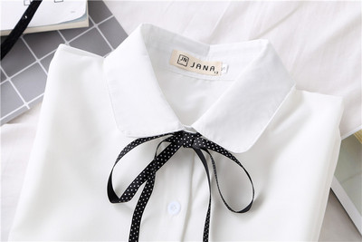 Modern női ing fehér szalaggal