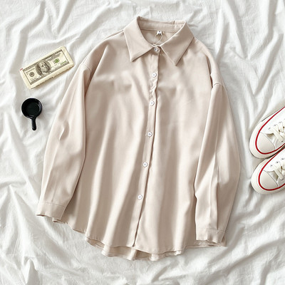 Paks kevad-sügissärgi klassikaline mudel - palju värve