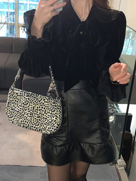 Moodne naiste sametsärk must paelaga