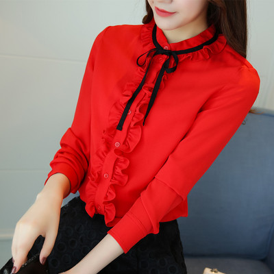 Kaasaegne naiste särk lindiga ja lokkidega - mitu mudelit