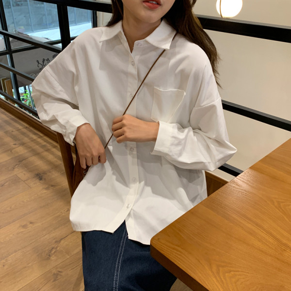 Sima modell női ing fehér színben, klasszikus gallérral