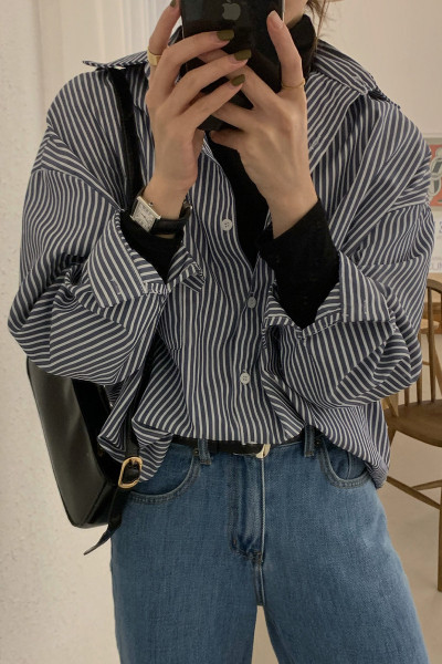 Γυναικείο ριγέ πουκάμισο με κλασικό κολάρο και κουμπιά σε δύο χρώματα