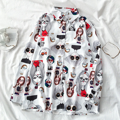 Ženska košulja s uzorkom u boji i gumbima