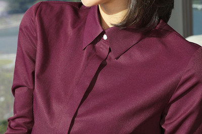 Moodne naiste nööpidega särk – mitmes värvitoonis