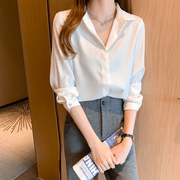 Modern női ing klasszikus gallérral - sifonból