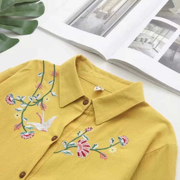 Új modell női ing hímzéssel és klasszikus gallérral