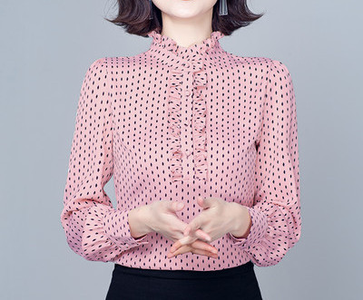 Új modell női ing, alacsony pöttyös gallérral
