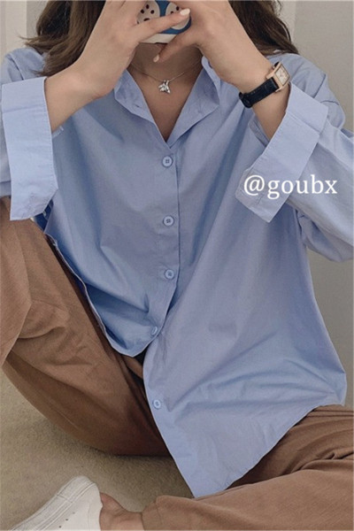 Klassikalise kraega vabaaja naiste särk – lai mudel