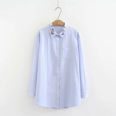 Női alkalmi ing hímzéssel és zsebbel